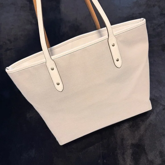 Coach Chalk Signature Horse & Carriage Leather Jacquard City Zip Tote Bag - Picture 3 of 12